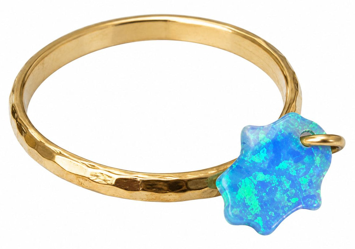 Anel dourado com Hamsa de opalit